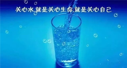 自来水、桶装水和净水器 哪个更健康最划算？