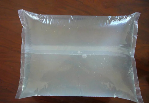 瓶装水和桶装水就听得多 袋装水你听过吗?