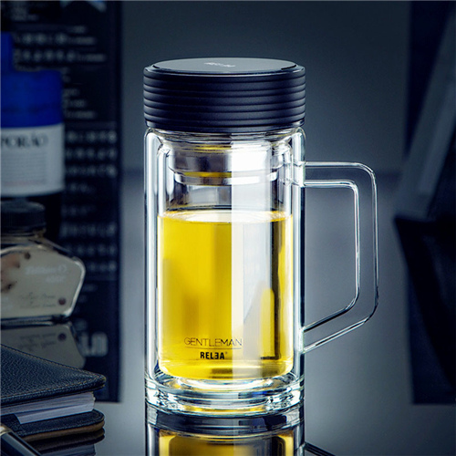 用这么好看的水杯饮水 白开水喝起来都是甜的