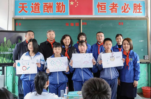 四季沐歌携手妇基会“母亲水窖·校园安全饮水”项目再升级！