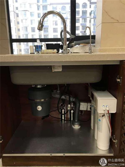 全屋净水系统问题：RO净水器选购 无桶真的好吗？