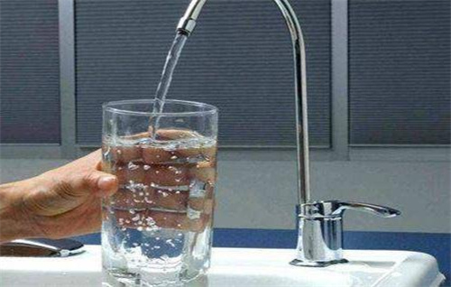 “净水器”真的有用吗？看完这些再做决定 别花了冤枉钱