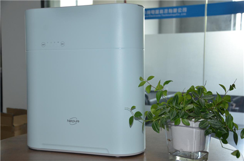 颜值高 流量大 3秒接满一杯 小纯Netpure800G大通量净水器评测