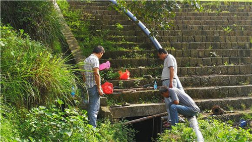 梁平安胜镇：建自来水厂 解村民饮水困难