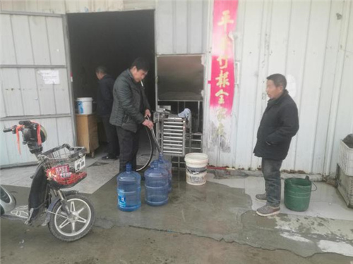 孟州依法查处一起饮用水生产企业涉嫌违法违规生产经营行为