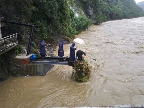 安康江北恢复临时供水 10万群众饮水困难暂时缓解