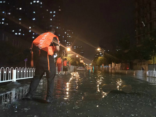 暴雨致长阳第二水厂被淹 逐步恢复供水