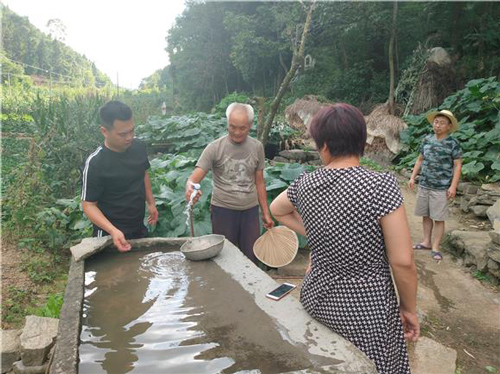 奉节县新民镇推进饮水安全建设 打赢脱贫攻坚硬仗