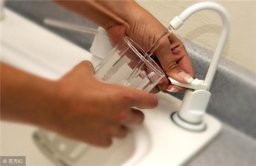 家用净水器真的能净水吗？作用就这3个