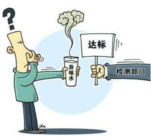 为何净水器过滤后的水有异味？是什么原因造成的？