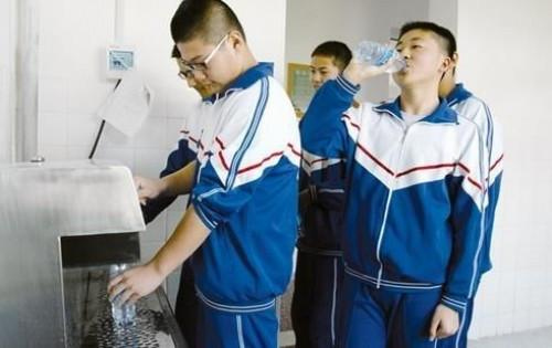 关心学生饮水健康 立升推出校园直饮水解决方案