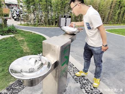 郑州街头公园有直饮水机 中原区首批安装在7个公园