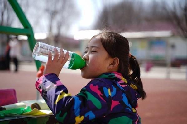 世界水日 壹基金发起 “壹起净水” 关注乡村儿童饮水健康