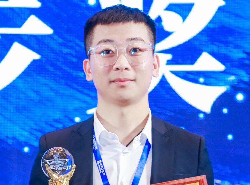 恭喜“卡洛尼”荣获2022年中国健康环境电器产业峰会专利技术进步奖