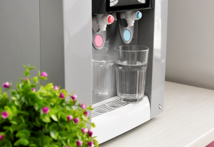 从不锈钢到工程塑料 饮水机材料选择有何不同?