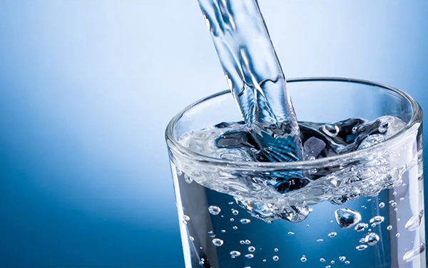 长期喝带水垢的水会得肾结石？这样喝水更健康