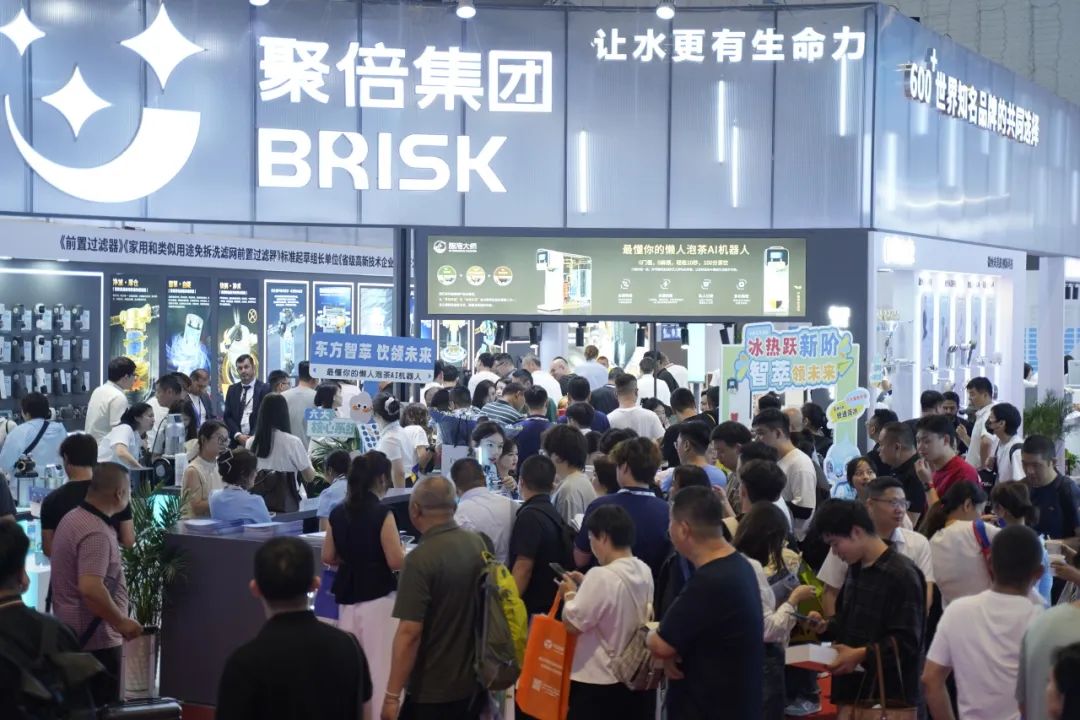 聚倍水科技新品矩阵引爆上海水展全场 AI现萃开创中国潮饮未来！