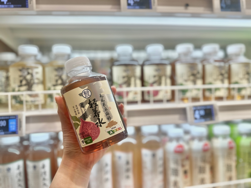 “一天8杯水” 变成百亿大生意
