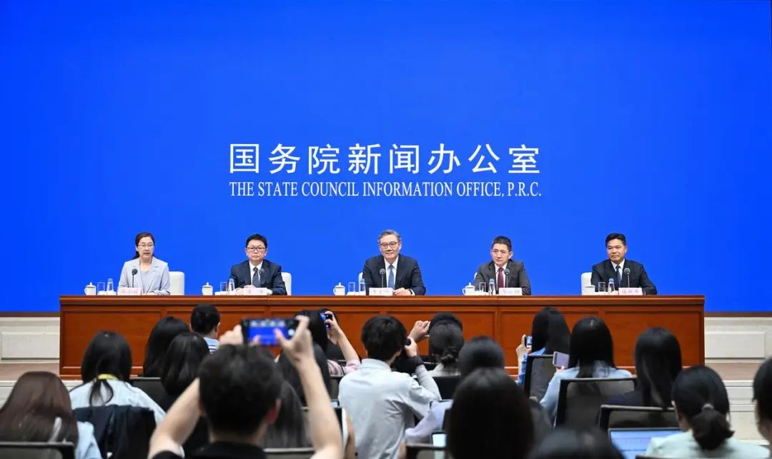 商务部最新公布 上半年以旧换新带动销售额超2.9万亿元