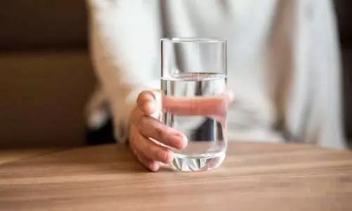 药补、食补 不如喝好水补