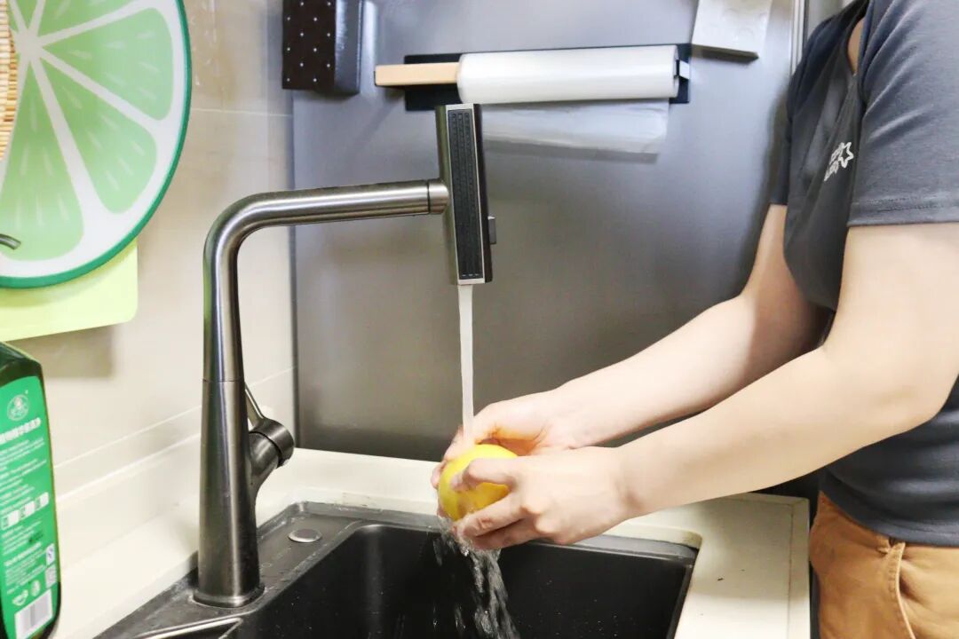 我把“净水机”换回“自来水”一周后 有些话不吐不快,太扎心了 我把“净水机”换回“自来水”一周后 有些话不吐不快,太扎心了