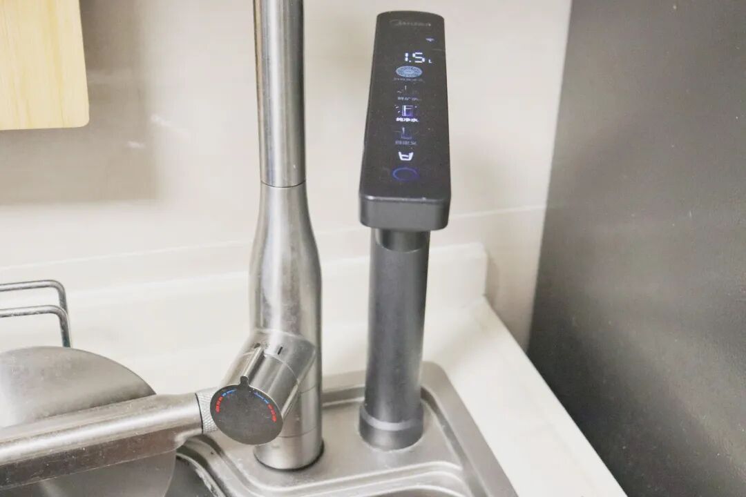 我把“净水机”换回“自来水”一周后 有些话不吐不快,太扎心了 我把“净水机”换回“自来水”一周后 有些话不吐不快,太扎心了