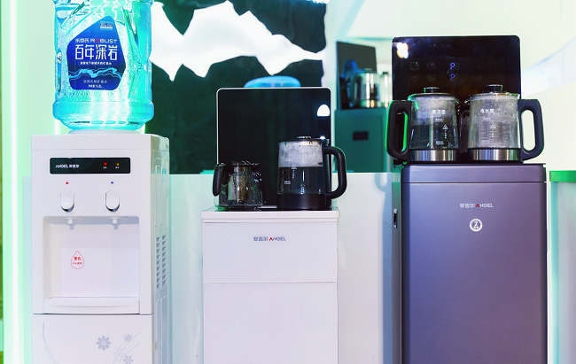 渠道革新饮领未来 国民老品牌乐百氏“一店双商”激活健康饮水万亿市场